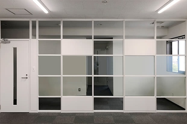 ナカバヤシ株式会社 福岡支店【N-Smart仕様】規格品：W700*H600×2枚、規格品：W900*H600mm×8枚